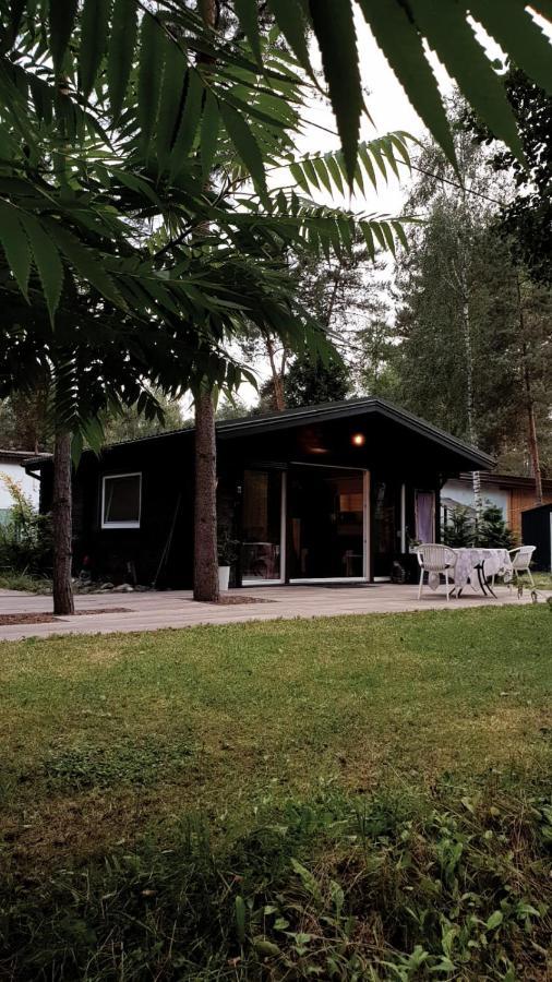 Domek Pod Trzema Kuropatwami Ily Kolo Urli Exterior photo